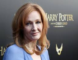 Rowling is the author of the harry potter series of books, published between 1997 and. J K Rowling Hat Das Haus Ihrer Eltern In Tusthill Gekauft