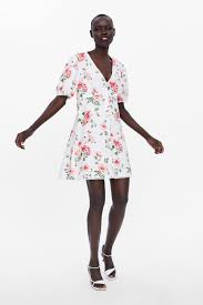 Jun 17, 2021 · zara tindall donned a floral dress by british brand erdem for day three of the royal ascot. Pin On Fashion Finds Lily Belf