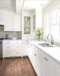 Kitchen Trends Liz Schupanitz White Kitchen Painted In Benjamin Moore Simply White Kitchen White Kitchen Design Kitchen Cabinet Design White Kitchen Paint