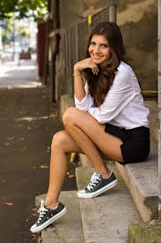 Black And White Chuck Taylors Low Related Posts Airport Outfit 1belle Sleevesilky Bomber Jacketparis Vibegoodwin S Courtspring Means Green In 2020 Chuck Taylors Black Converse Outfits Girls Converse