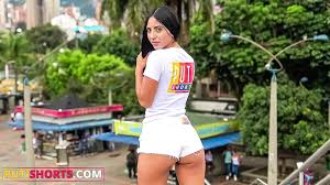 Puti Shorts - Hot Amateur Latina Mami Sits on My Huge Dick CFNM