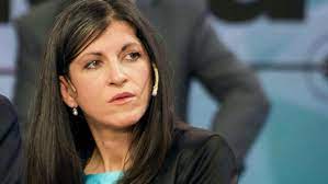 La diputada nacional del frente de todos por la provincia de buenos aires, fernanda vallejos, en su última visita en #adosvoces en #tn.#contadormacri #ahpero. Aumento Del 40 A Diputados La Insolita Queja De Fernanda Vallejos Por El Sueldo Que Cobran El Cronista