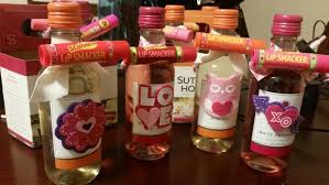 Cheap Valentines Day Gift Idea For Adults Friends Or Coworkers Small Wine Bottles Wrapped Valentines Baby Shower Cheap Valentines Day Gifts Valentine Favors
