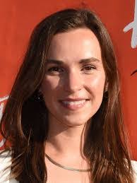 Amanda Roddy's Instagram, Twitter & Facebook