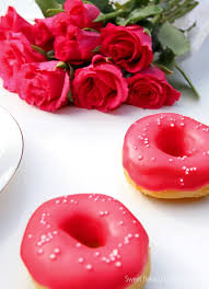 Pink Donuts Fresh Flowers Coffee Rezept Susse Backerei Donuts Donut Rezepte
