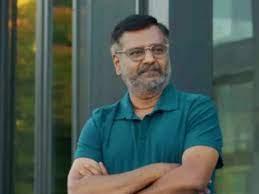 Tamil actor vivek has suffered a heart attack and his condition is critical. Tamil Actor Vivek Death News Kollywood Celebrities Pay Tribute To Vivek