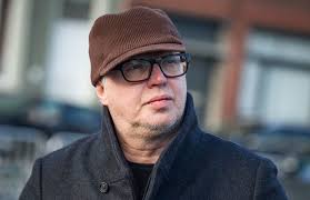 Stijn meuris is the author of stijn en de sterren (4.29 avg rating, 17 ratings, 1 review, published 2009) and tekst & uitleg (3.86 avg rating, 7 ratings Schoolvoorstelling Van Stijn Meuris Loopt Volledig Uit De Hand Metro
