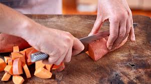Dummies helps everyone be more knowledgeable and confident in applying what they know. How To Use Knives Safely