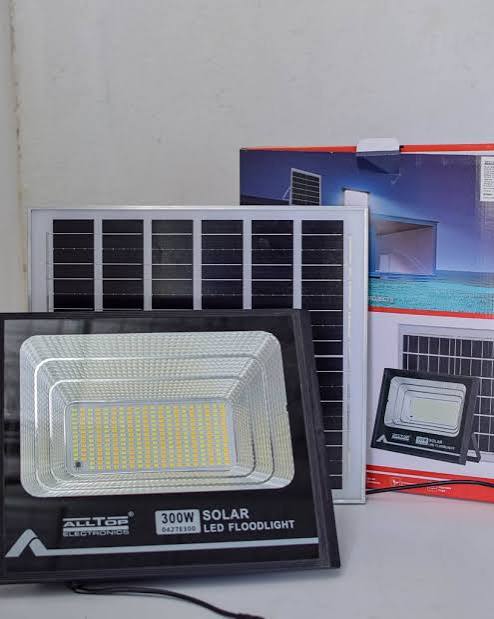 Alltop 300W Solar Floodlight - Waterlift Solar Limited