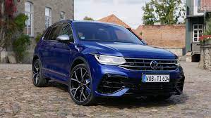 The tiguan is equipped with a suite of helpful tech features designed to help make parking, passing, and, well, driving easier. Vw Tiguan Facelift Fahrbericht 2021 Mit Tiguan R Und Tiguan R Line Und Tiguan Ehybrid Autogefuhl