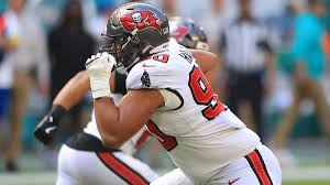 Texans to sign DL Logan Hall to two-year deal