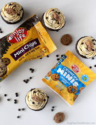 Plus, if you're vegan or kosher, you'll be sure to find some great chips here too! Gluten Free Chocolate Cupcakes With Chocolate Chip Buttercream