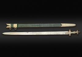 Looted Indian sword fetches record ₤14m ...