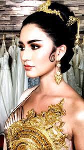 Pin On Hairstyles For Indian Wedding Hairstyles For Indian Wedding Cambodian Wedding Beautiful Thai Women