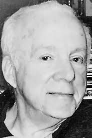 Arthur Sonntag's Instagram, Twitter & Facebook