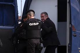 Pj identifica mulher que ajudou suspeito de homicídios a fugir. Pedro Dias Condenado A Pena Maxima 25 Anos De Cadeia Nacional Flash