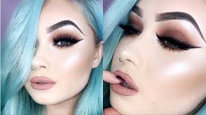 Sexy + Sultry Smokey Winged Liner