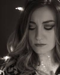 A mother's love is never-ending... ❤️#photography #digitalphotography  #maternityphotography #artistsoninstagram #artist #photographer #moms  #portrait #portraitphotography