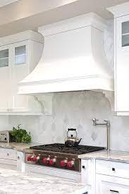 Choose The Right Kitchen Backsplash Design To Create Your Dream Kitchen The Right Way Kitchen Backsplash Designs Trendy Kitchen Backsplash Kitchen Remodel