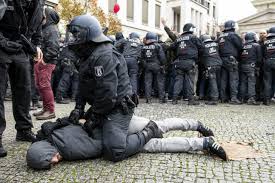 Das pei hält weitere untersuchungen für notwendig. In Pictures Here S What Happened At The Anti Coronavirus Measures Protest In Berlin The Local