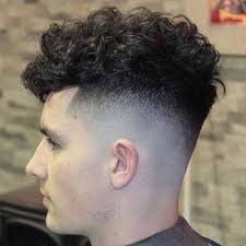 Bald fade con cabello rizado. Cabello Rizado Con Degradado Los Mejores Estilos En Tendencia