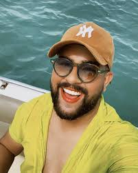 Bernardo Neto (@bernaardoneto) • Instagram photos and videos