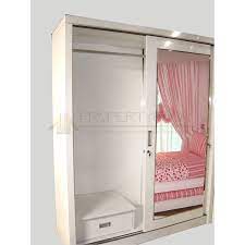 Tentunya sesuai standar kualitas produk kami (quality control). Lemari Pakaian Minimalis 2 Pintu Sliding Cat Duco