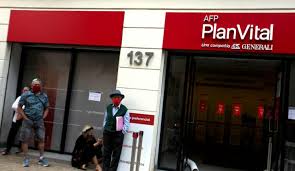 El bono de 200 mil pesos para los afiliados que se quedaron sin fondos en su afp sigue discutiéndose. Sera Ley Senado Despacha Proyecto De Bono De 200 Mil Para Cotizantes De Afp Sin Fondos