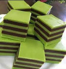 Penulisresepimudahkategorikuih muihmasakanhidangan hari raya, hidangan pagi, minum petang, pencuci mulutkaedah resepi roti gebu lembut mudah. Resepi Kuih Lapis Pandan Koko Makanan Viral Hari Ini Facebook