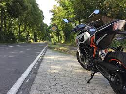 It is available in 1 variants in the philippines. Ktm 125 Duke Erster Eindruck Bikerportal24 De