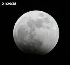 Eclipse lunar gif animado (21096). Lunar Eclipse 2015 Lunar Imagenes Gif Find On Gifer