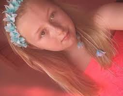 Jada Pinkett 專案:: 相片、影片、標誌、插圖和品牌化:: Behance