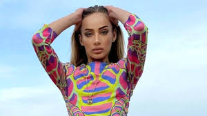 Italian rapper born in 1998 in spain, in almeria, and raised in turin. Waefd2h5agtp M