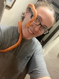 Just a fashion accessory! Jon Head