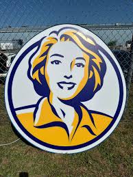 Very pleased to announce that this years Leo Brothers was the biggest  success to date in the seventeen great years that this tournament has been  around. The committee would like to thank