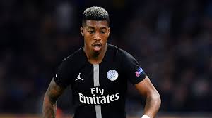 Né le 13 août 1995 à beaumont sur oise. Psg Fan Kauft Falsches Trikot So Genial Reagiert Presnel Kimpembe Goal Com