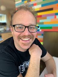 Scott Steiger's Instagram, Twitter & Facebook