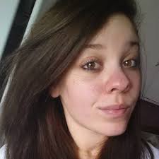 kinda embarrassing, but I wanted to give it a shot! I'm a 19-year-old girl!  And I was looking for more friends ￼at the college to hang out with  during/after classes! If anyone