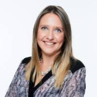 Hayley Barron's Instagram, Twitter & Facebook