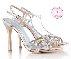 Sandalo sposa le décolleté albano sposa presentano punta sfilata, comodo cinturino regolabile alla caviglia e tacco stiletto di 7. Calzature Da Sposa 2021 Trends E Novita La Fata Madrina Alessandra Cristiani