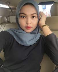 Pin By Zack Embong On Sayang Beautiful Hijab Girl Girl Hijab Muslim Women Hijab