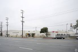 News break provides latest and breaking vernon, ca local news, weather forecast, crime and safety reports, traffic updates, event notices, sports, entertainment, local life and other items of interest in the community and nearby towns. 4555 4575 Pacific Blvd Vernon Ca 90058 Loopnet Com