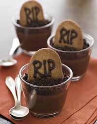 10 Ghoulishly Great Easy Halloween Recipes For Kids Easy Halloween Food Halloween Food For Party Halloween Recipes