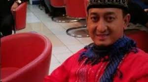 Kabar tersebut diungkap langsung oleh zacky mirza. Kumpulan Berita Ustadz Zaki Mirza Digugat Cerai Ini Curhat Istri Ustadz Zacky Mirza