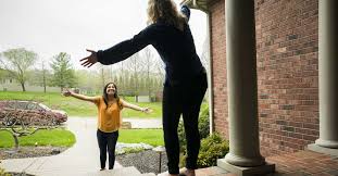 Protocol for dating in person during the pandemic. Coronavirus What You Need To Know About Visiting Loved Ones Who Are More Vulnerable Houston Methodist On Health