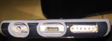 Often when an iphone 6 plus won't charge there is a problem with the there are several methods to clean out the charging port, but your best bet is to use a clean toothbrush and gently wipe away any dust. Quick Fix For Iphone 5 6 7 8 9 10 11 Charging Port Try Before Replacing It