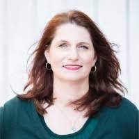 Kathy Dini's Instagram, Twitter & Facebook