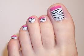 Decoración de uñas para pies con esmalte sencillas y bonitas. Las Mejores Fotos Y Disenos De Unas Para Pies