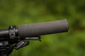 The odi elite pro is the best fat grip we've ridden to date. Odi F1 Series Vapor Grips Review Off Road Cc