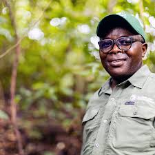 Scientist with San Diego Zoo Wildlife Alliance honored for work protecting  habitats of primates in Africa